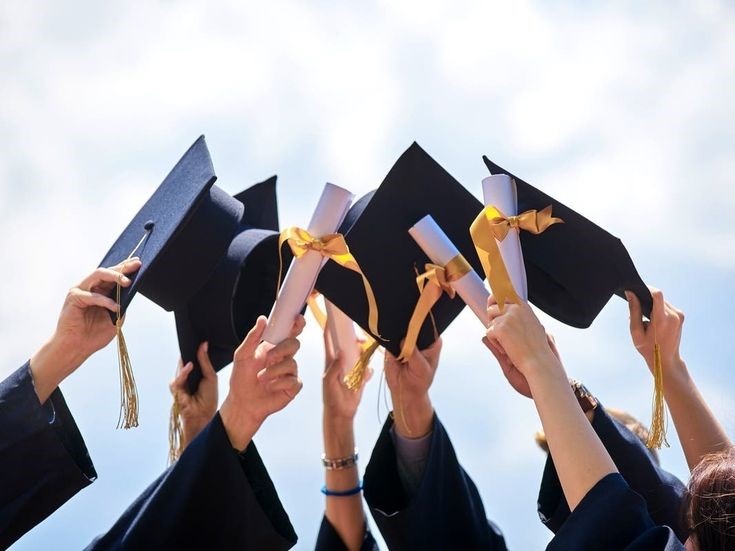 Evolution of Education Marketing: Strategies for Transparency and Engagement